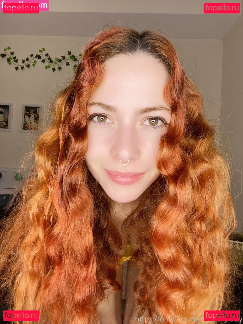 comfykitty Onlyfans Photo Gallery 