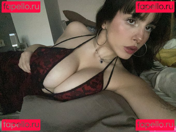 Rinna0x / foxy__love1 Onlyfans Photo Gallery 