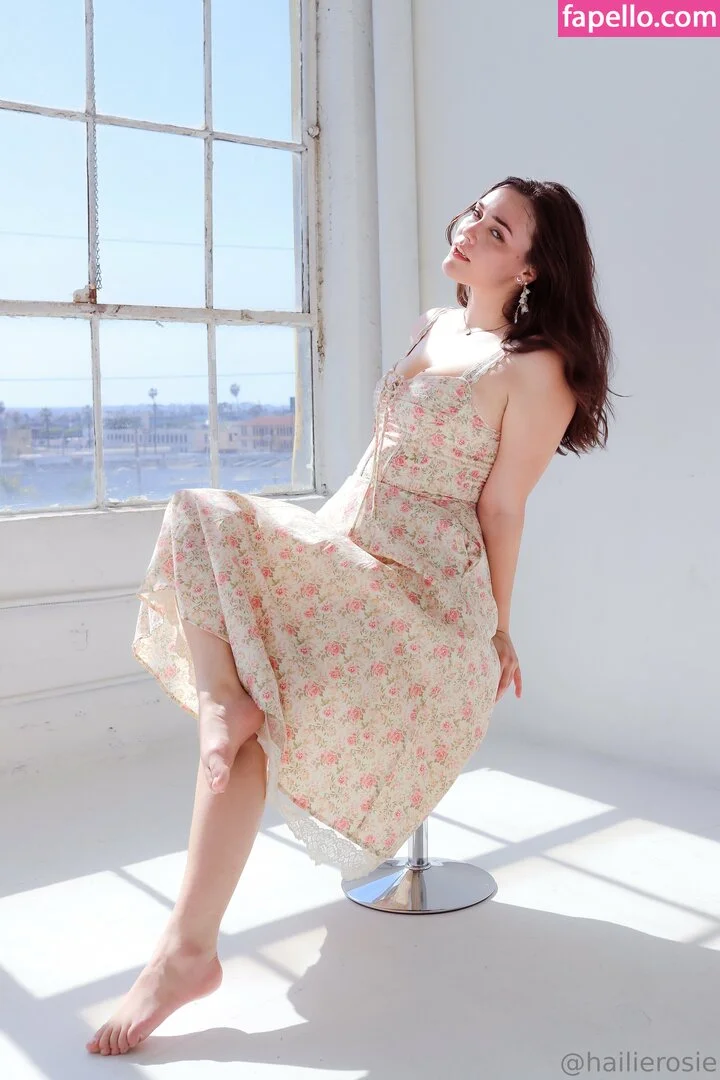 hailierosie Onlyfans Photo Gallery 
