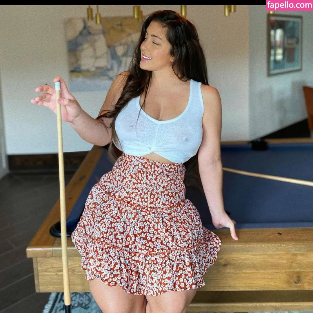 Natalie Monroe Onlyfans Photo Gallery 
