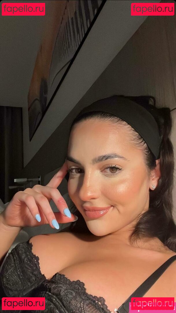 Miaxmon / xoxmia Onlyfans Photo Gallery 