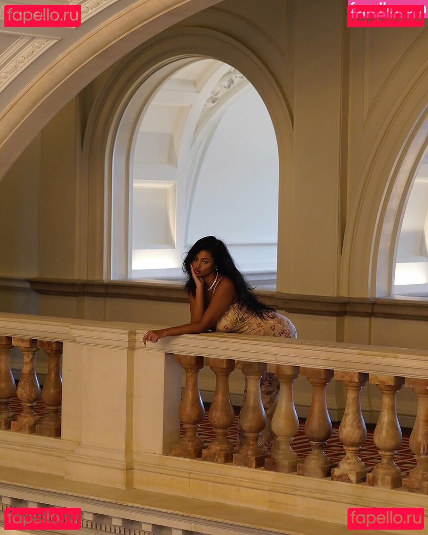 p0cula Onlyfans Photo Gallery 