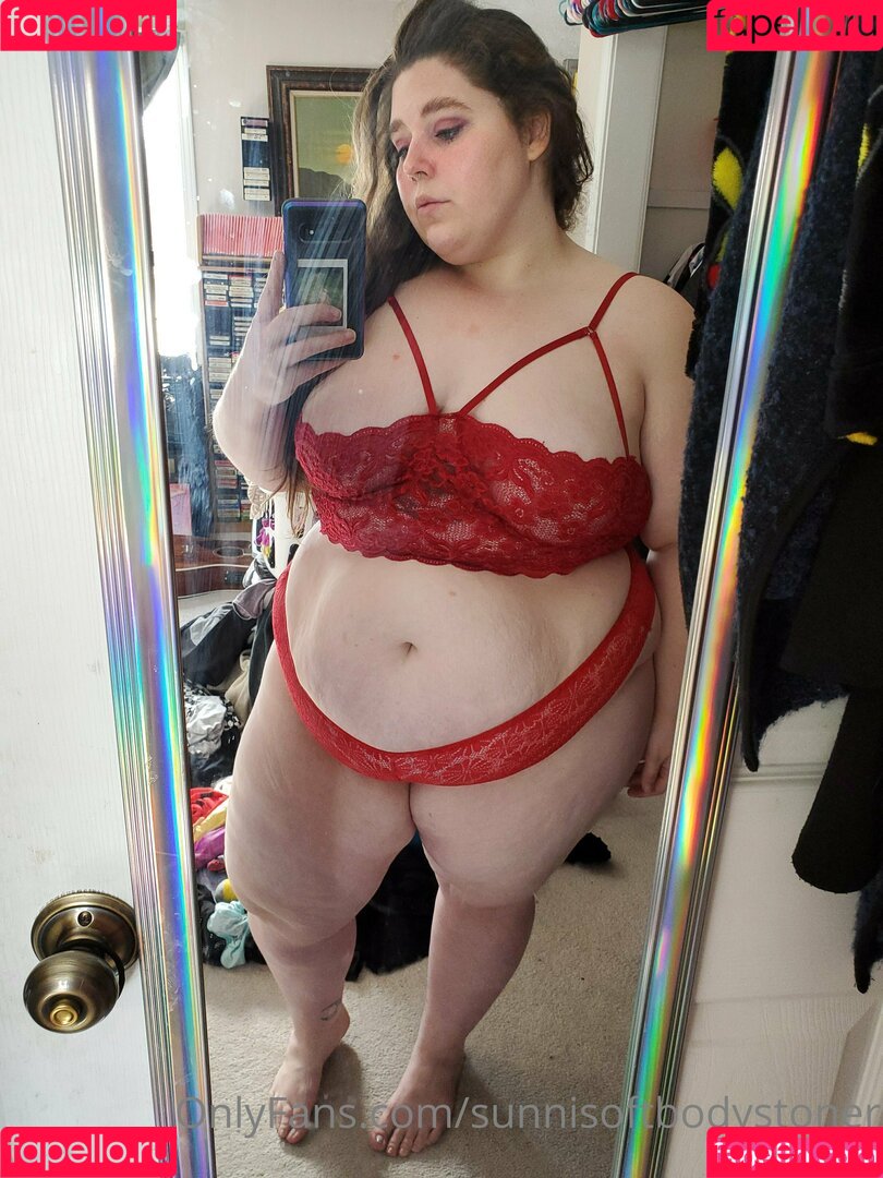 sunnisoftbodystoner Onlyfans Photo Gallery 