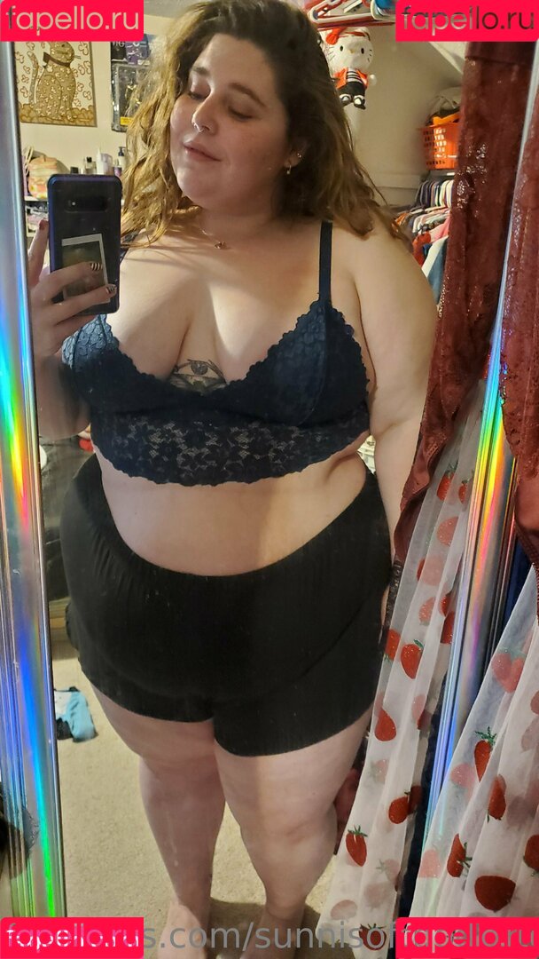 sunnisoftbodystoner Onlyfans Photo Gallery 