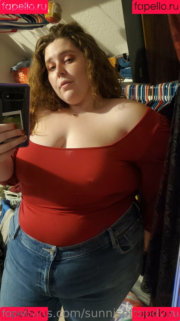 sunnisoftbodystoner Onlyfans Photo Gallery 