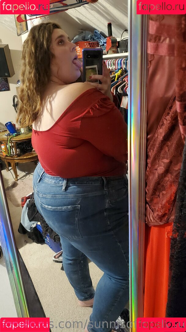 sunnisoftbodystoner Onlyfans Photo Gallery 