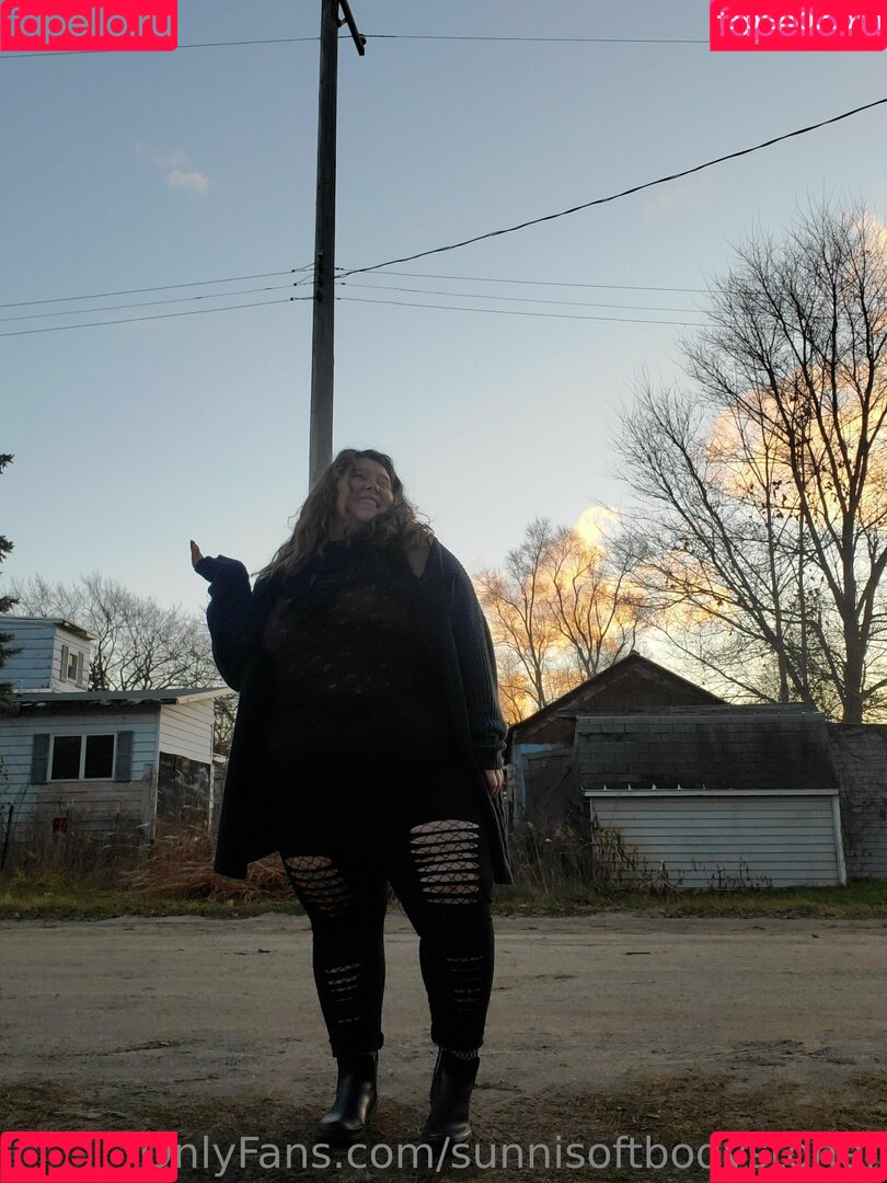 sunnisoftbodystoner Onlyfans Photo Gallery 