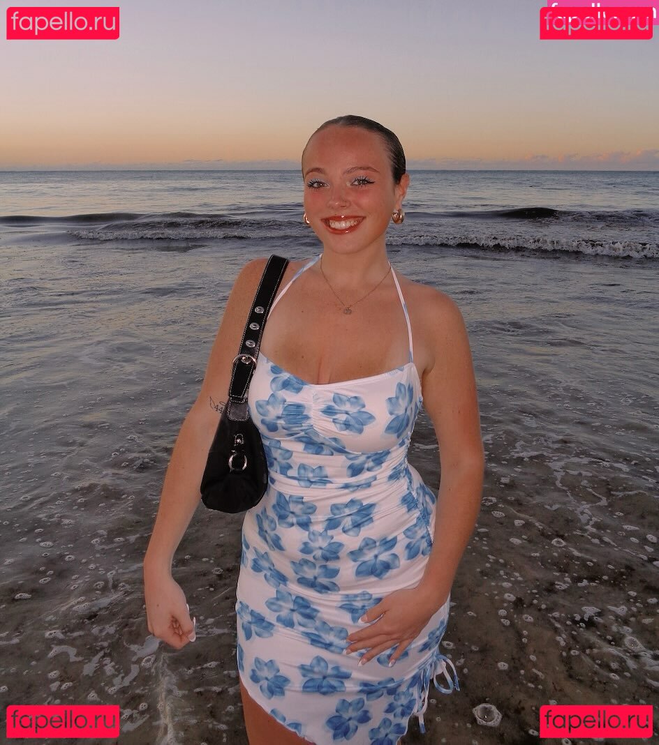 Hannahbae79 / Hannahblanco1 Onlyfans Photo Gallery 