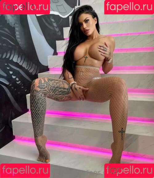 Toochi Kash Onlyfans Photo Gallery 