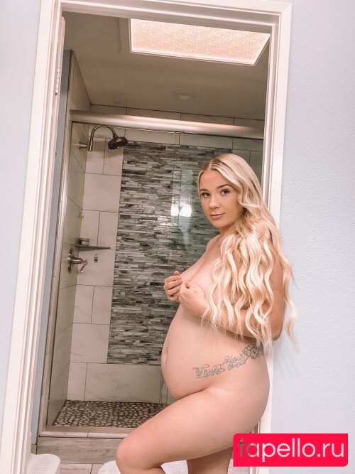 gr33dygirl Onlyfans Photo Gallery 