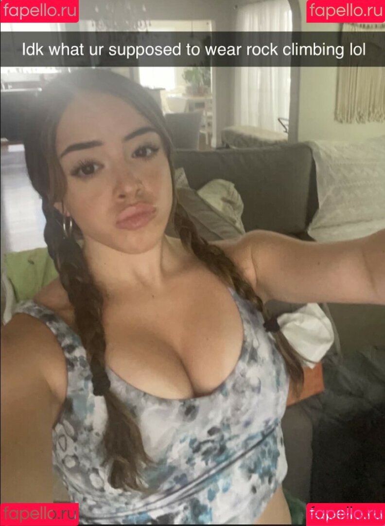 Thewittlebean Onlyfans Photo Gallery 