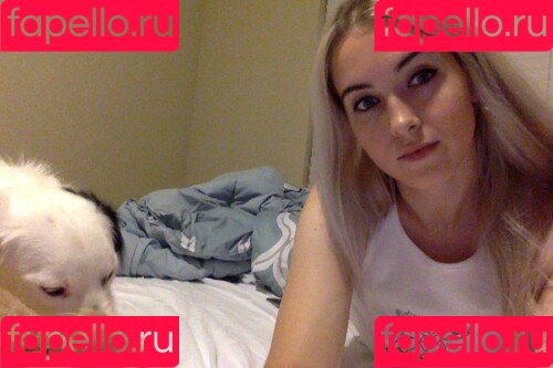 emilycc Onlyfans Photo Gallery 