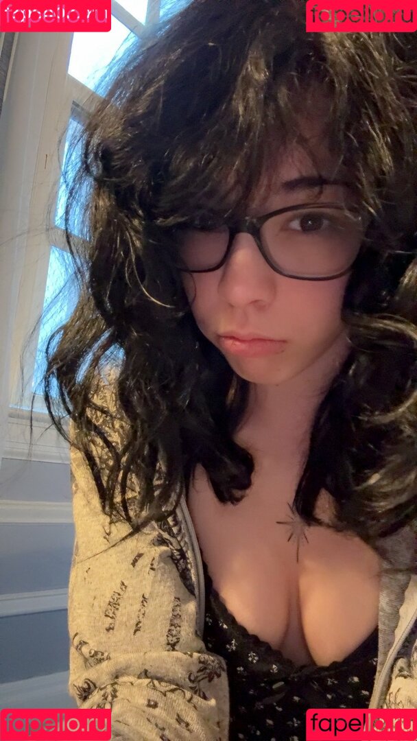 blushymallow Onlyfans Photo Gallery 