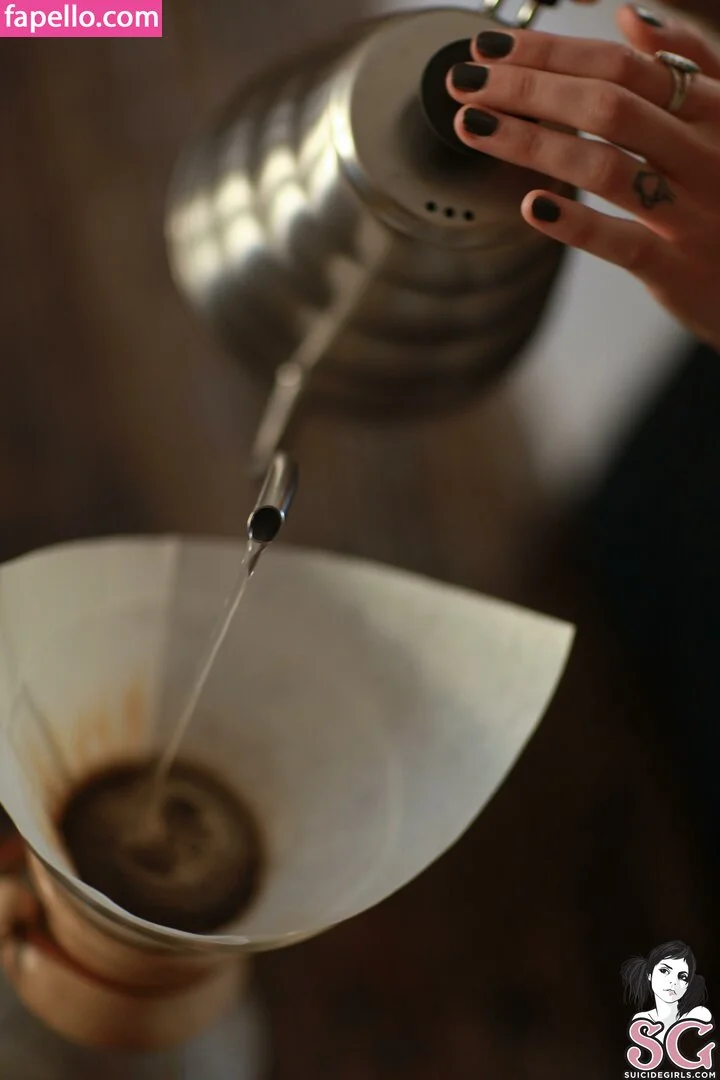 Feryn Suicide Onlyfans Photo Gallery 