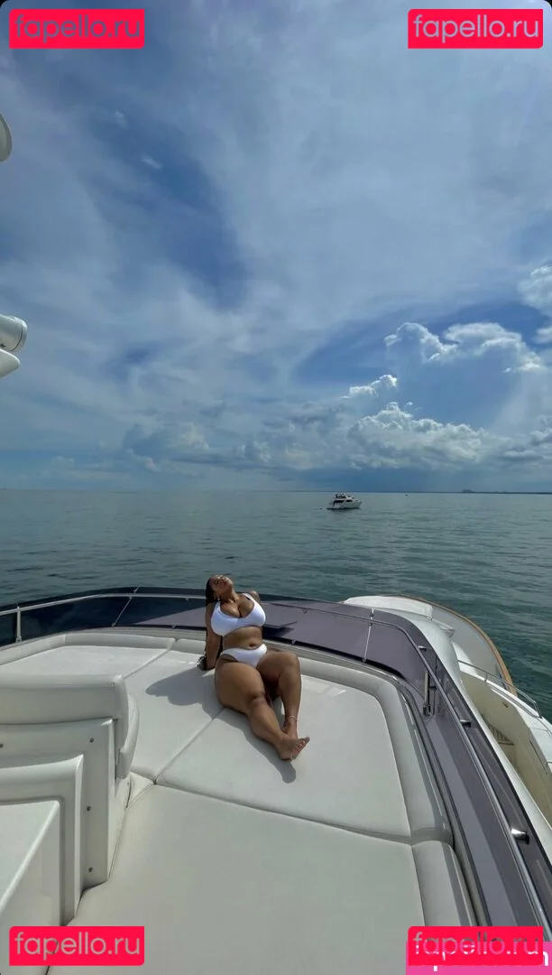 Katelyn Folasade Onlyfans Photo Gallery 