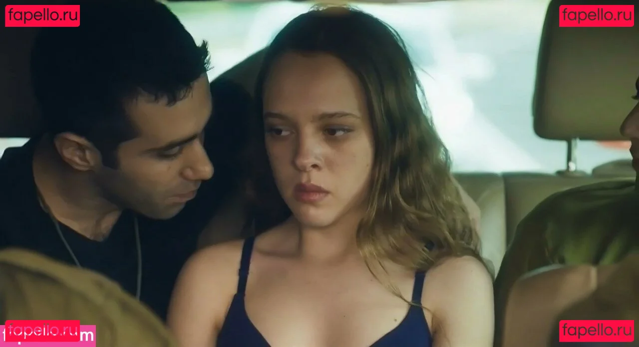 Shira Haas Onlyfans Photo Gallery 