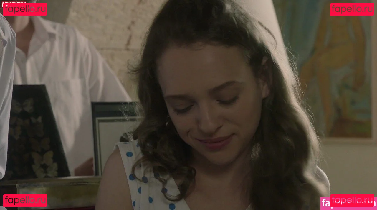 Shira Haas Onlyfans Photo Gallery 