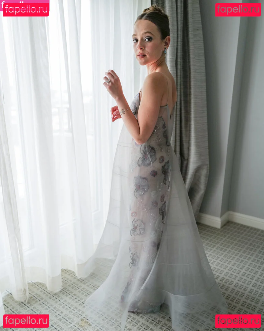 Shira Haas Onlyfans Photo Gallery 