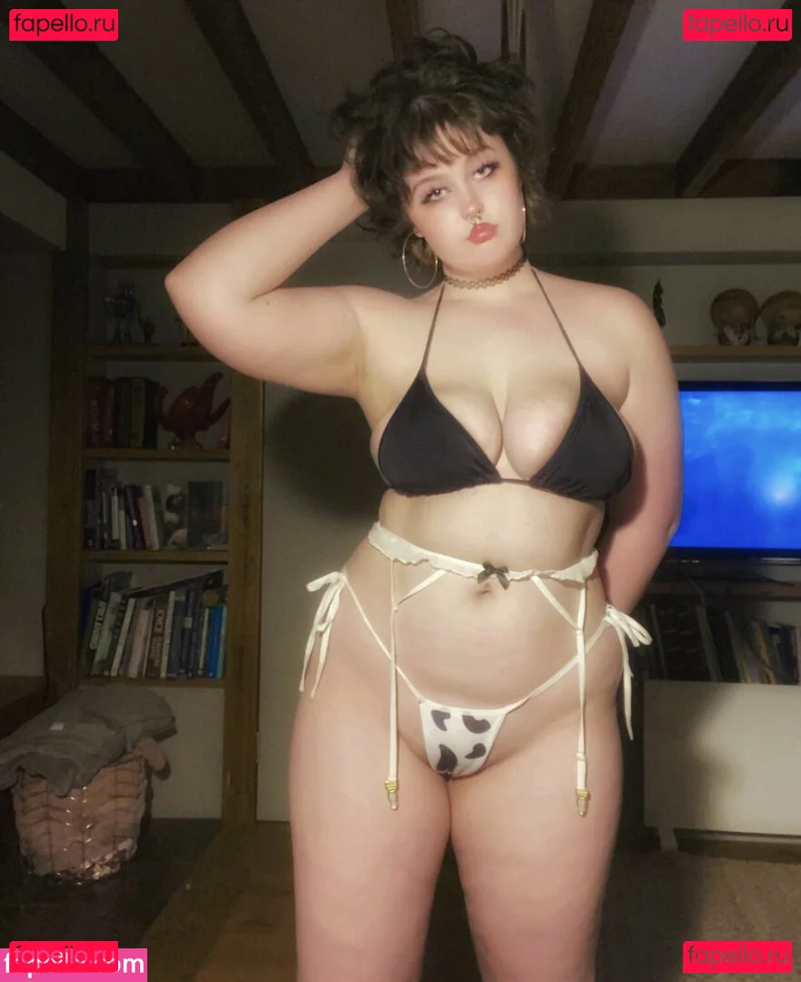 milabloomoo Onlyfans Photo Gallery 