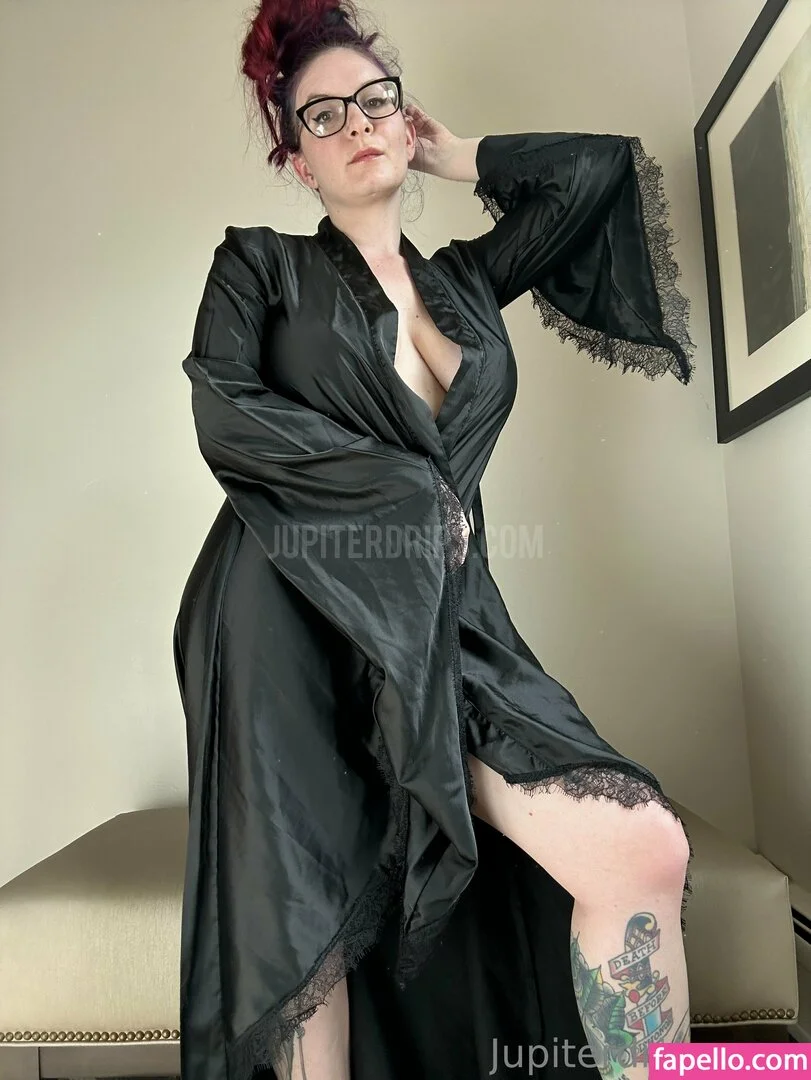 jupiterdripsvip Onlyfans Photo Gallery 