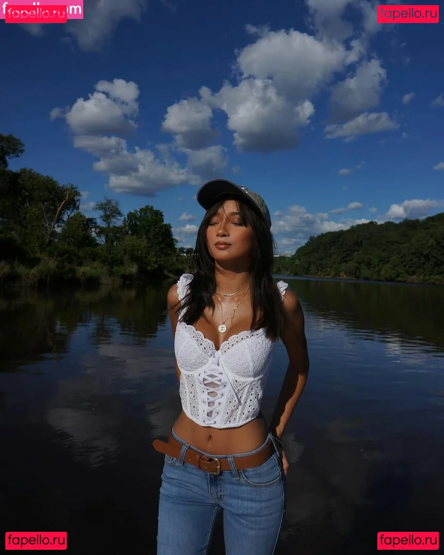 Gabrielle Onlyfans Photo Gallery 