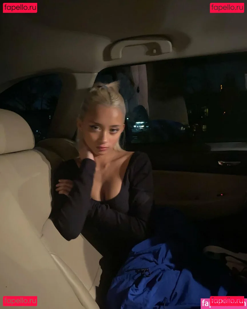 Gabrielle Onlyfans Photo Gallery 