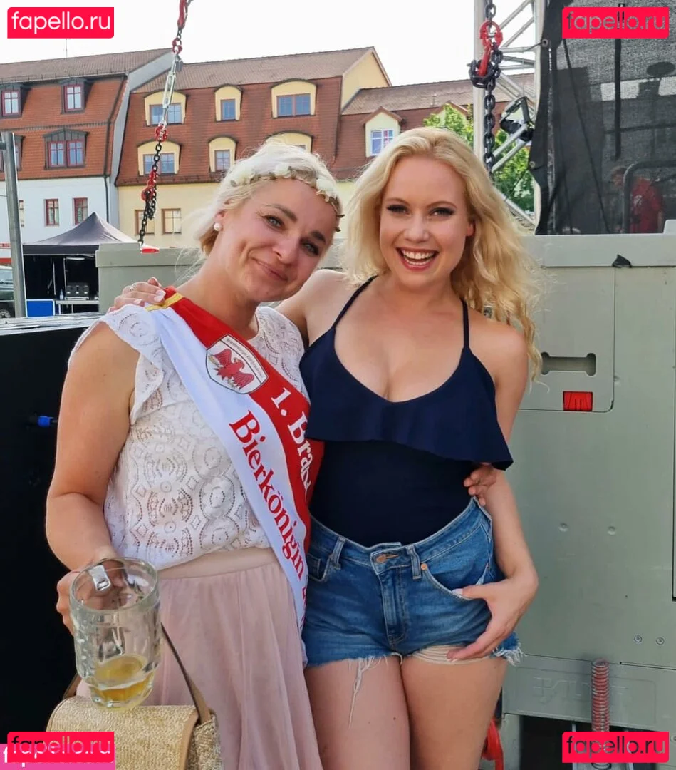 Steffi Landerer Onlyfans Photo Gallery 