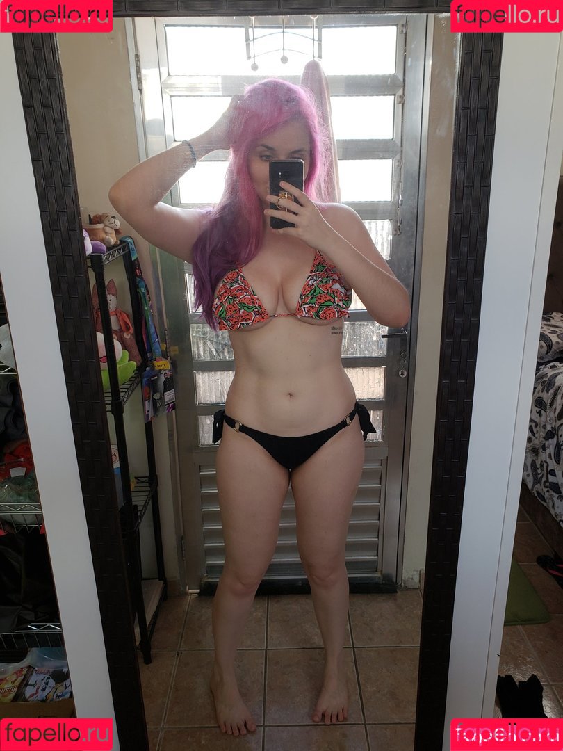 wzuia Onlyfans Photo Gallery 