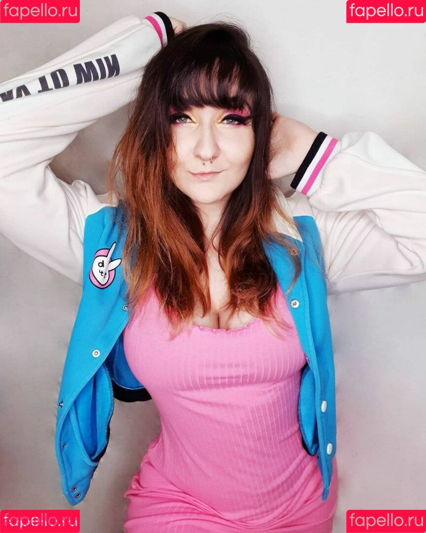 wzuia Onlyfans Photo Gallery 