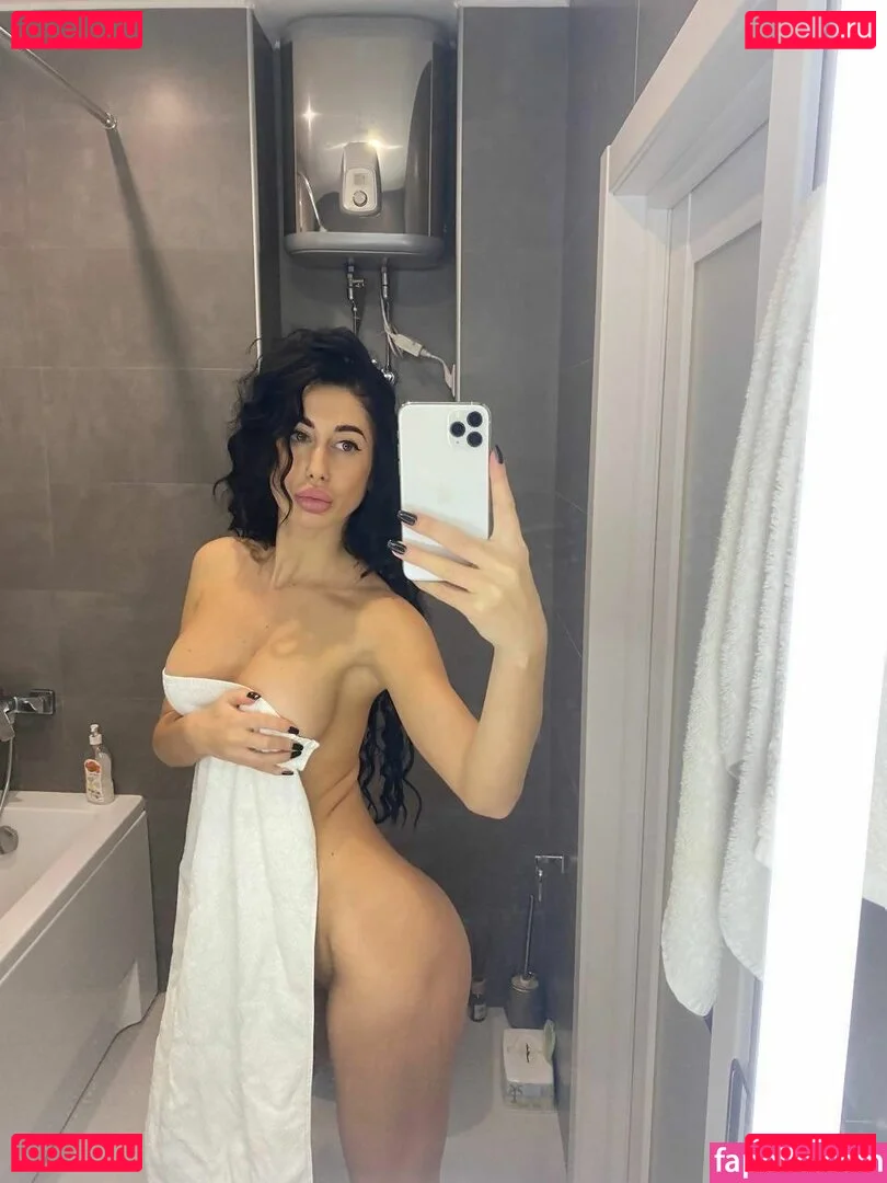 Mari Sweet Onlyfans Photo Gallery 