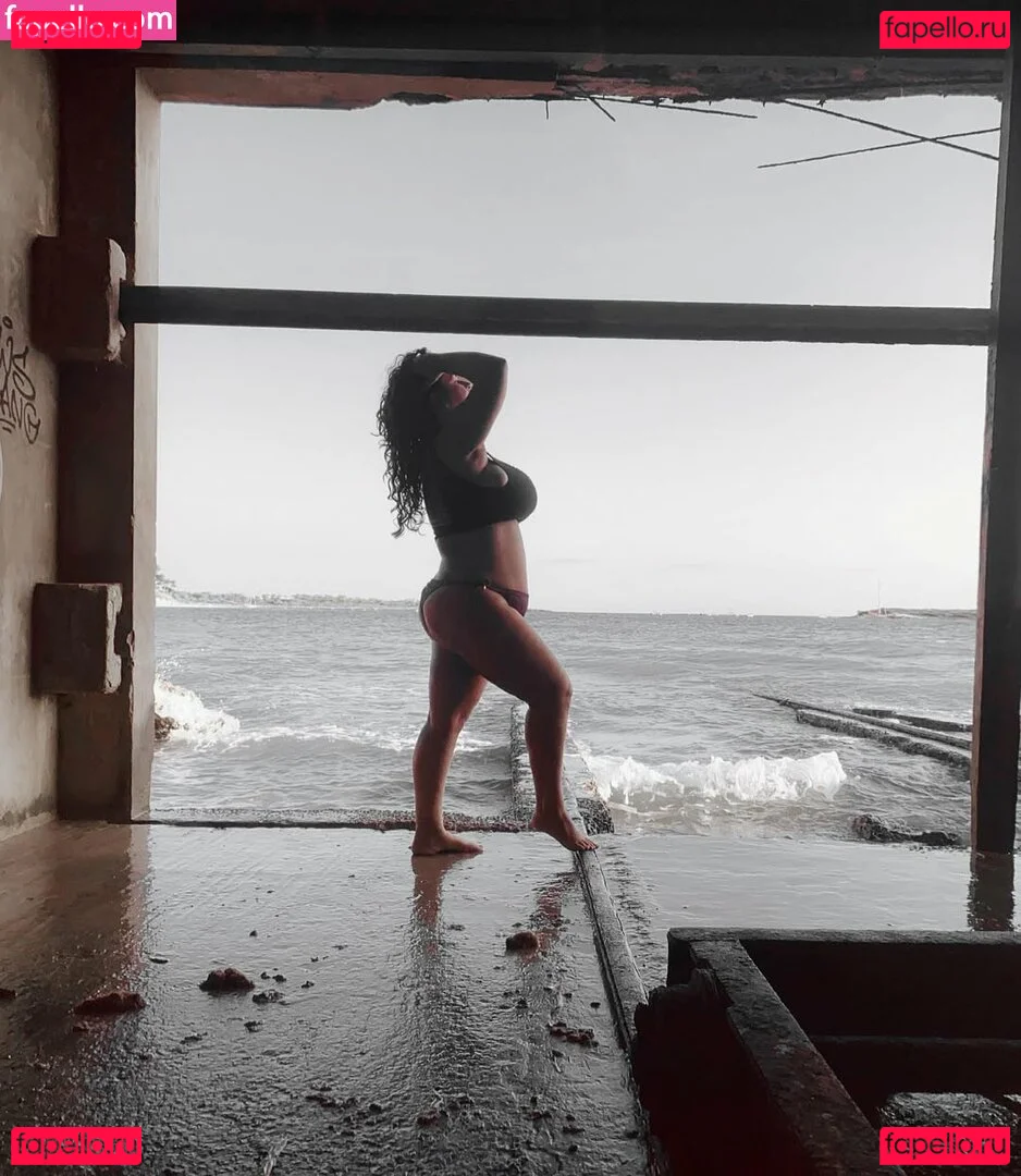 Caliope Onlyfans Photo Gallery 