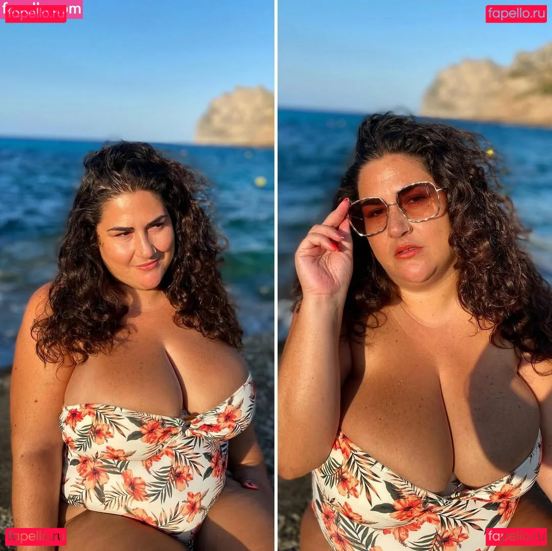 Caliope Onlyfans Photo Gallery 