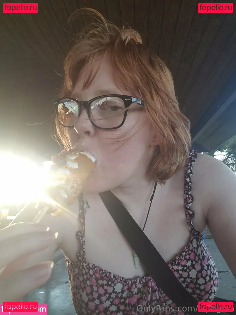 sqregina Onlyfans Photo Gallery 