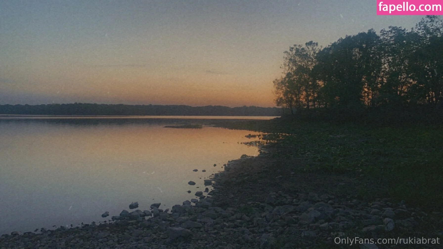 rukiabrat Onlyfans Photo Gallery 