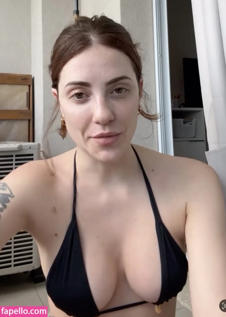 Karol Queiroz Onlyfans Photo Gallery 