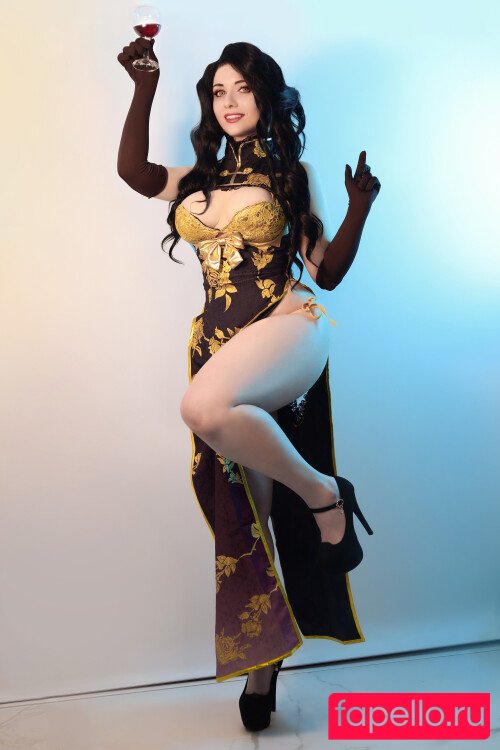 Mirikashi Cosplay Onlyfans Photo Gallery 