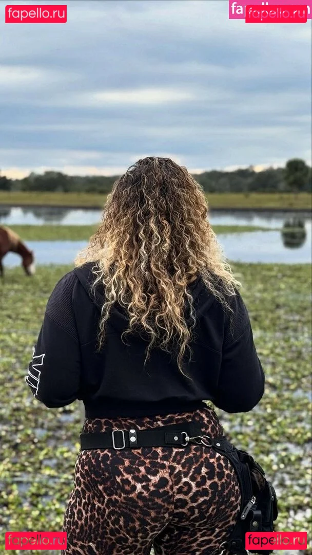 JustYeliz Onlyfans Photo Gallery 