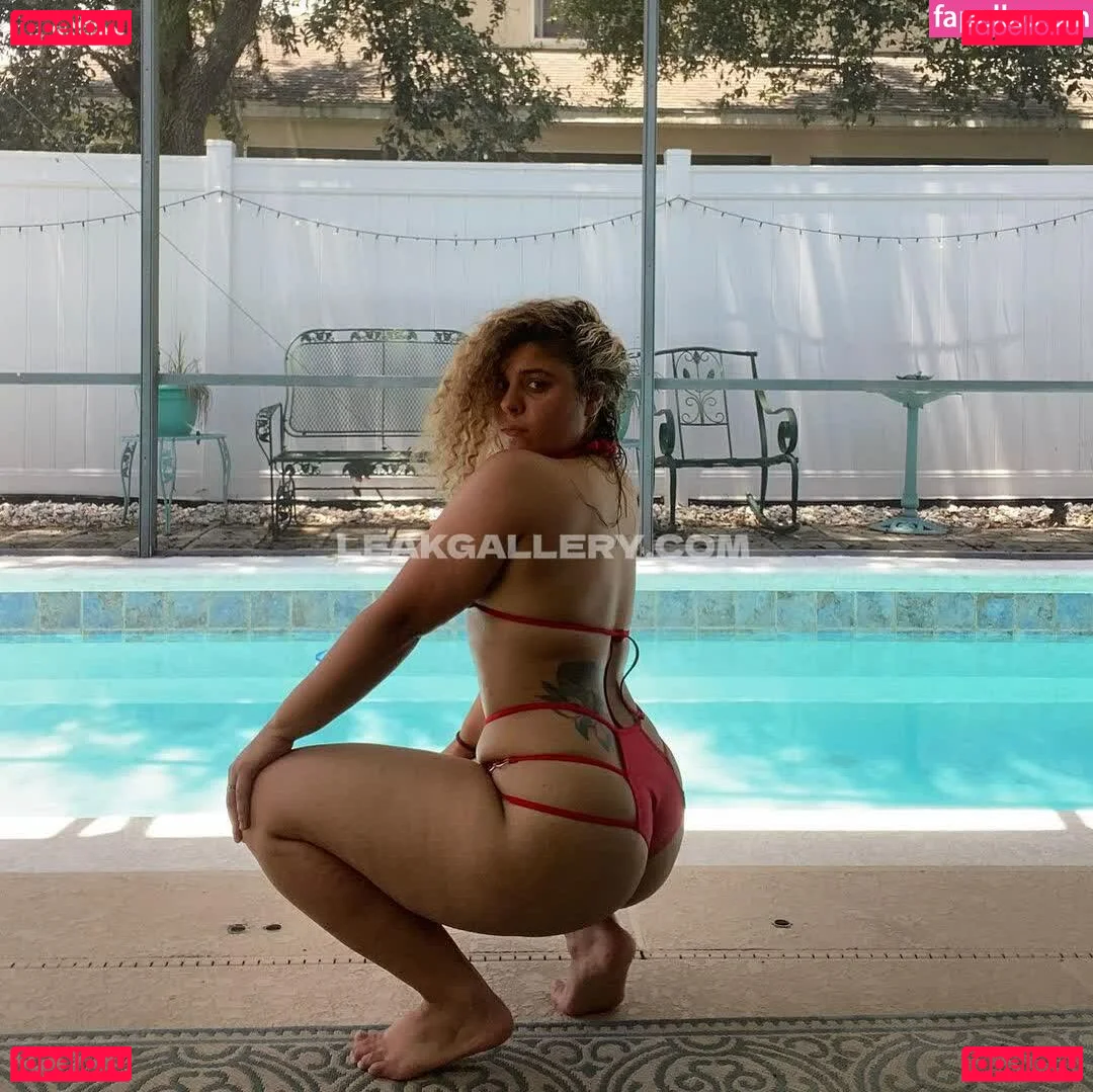 JustYeliz Onlyfans Photo Gallery 