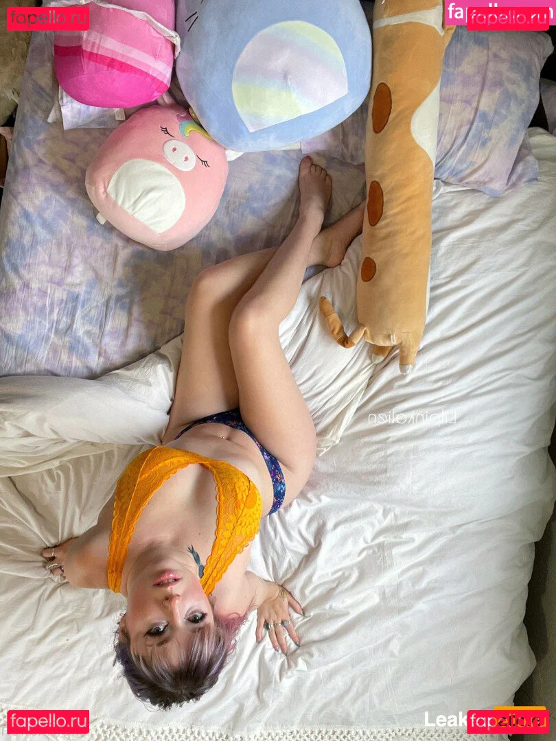 lilpinkalien Onlyfans Photo Gallery 