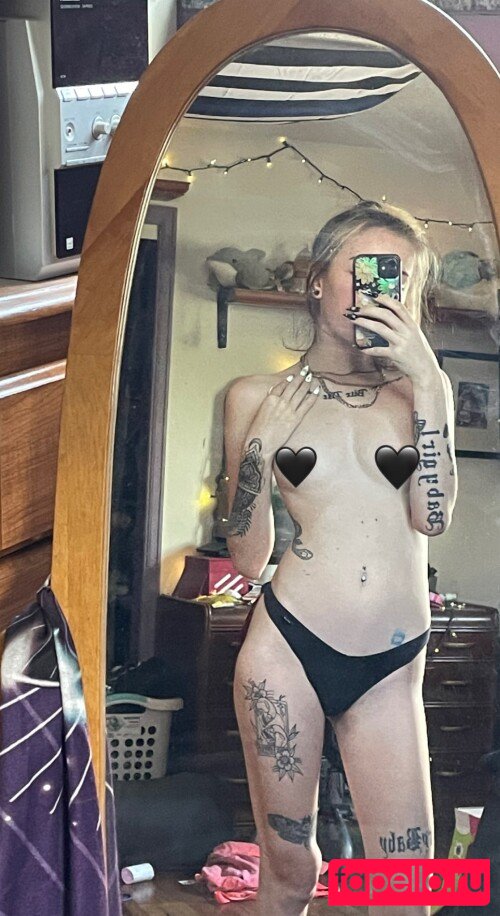 _li.si_ Onlyfans Photo Gallery 