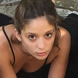 Lucie Bourdeu Onlyfans Photo Gallery 