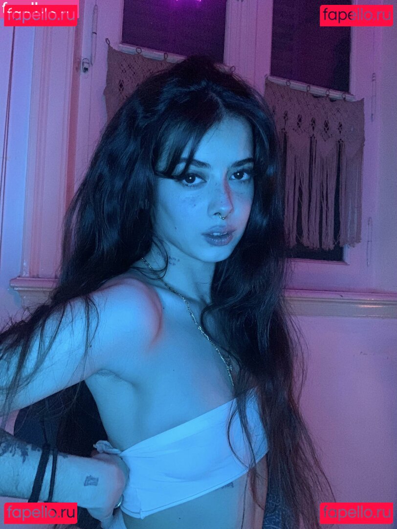 dalyta / karinf079 / meli777 Onlyfans Photo Gallery 