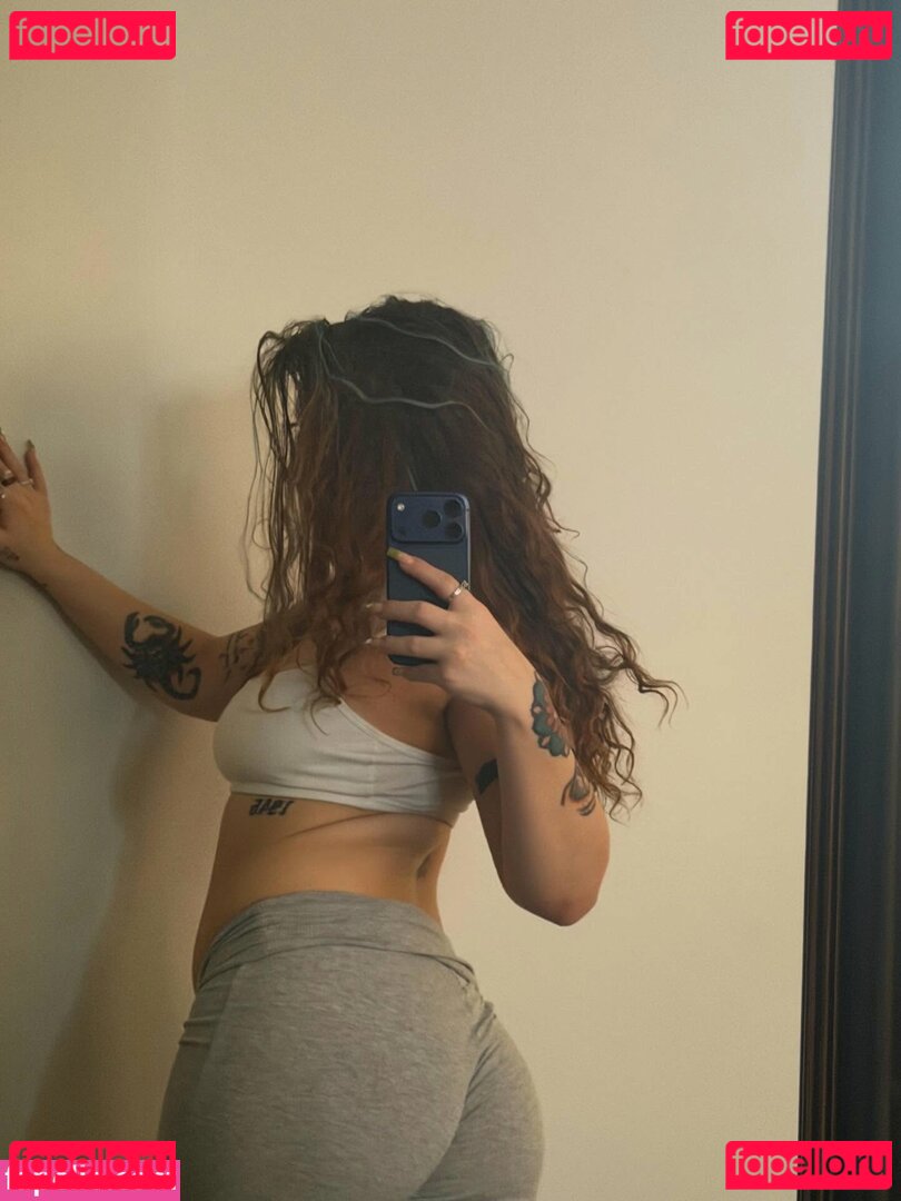 Geminigodi / sambackwood / veinless Onlyfans Photo Gallery 