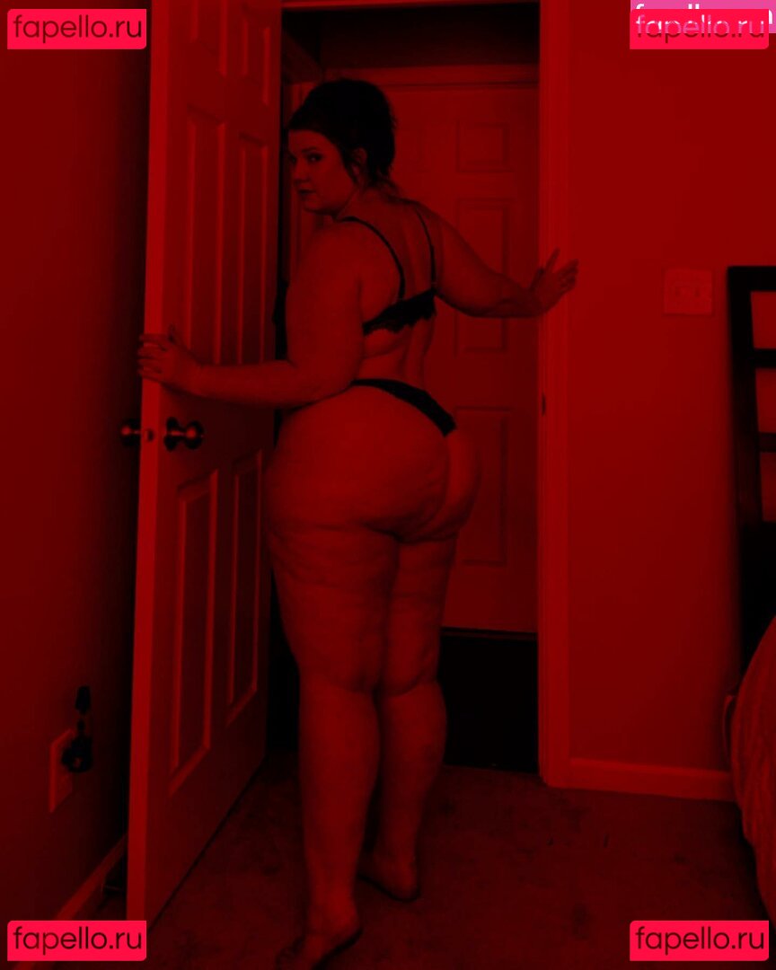 Crystal McBootay / crystalmcbootay / crystalmcbootaypage Onlyfans Photo Gallery 