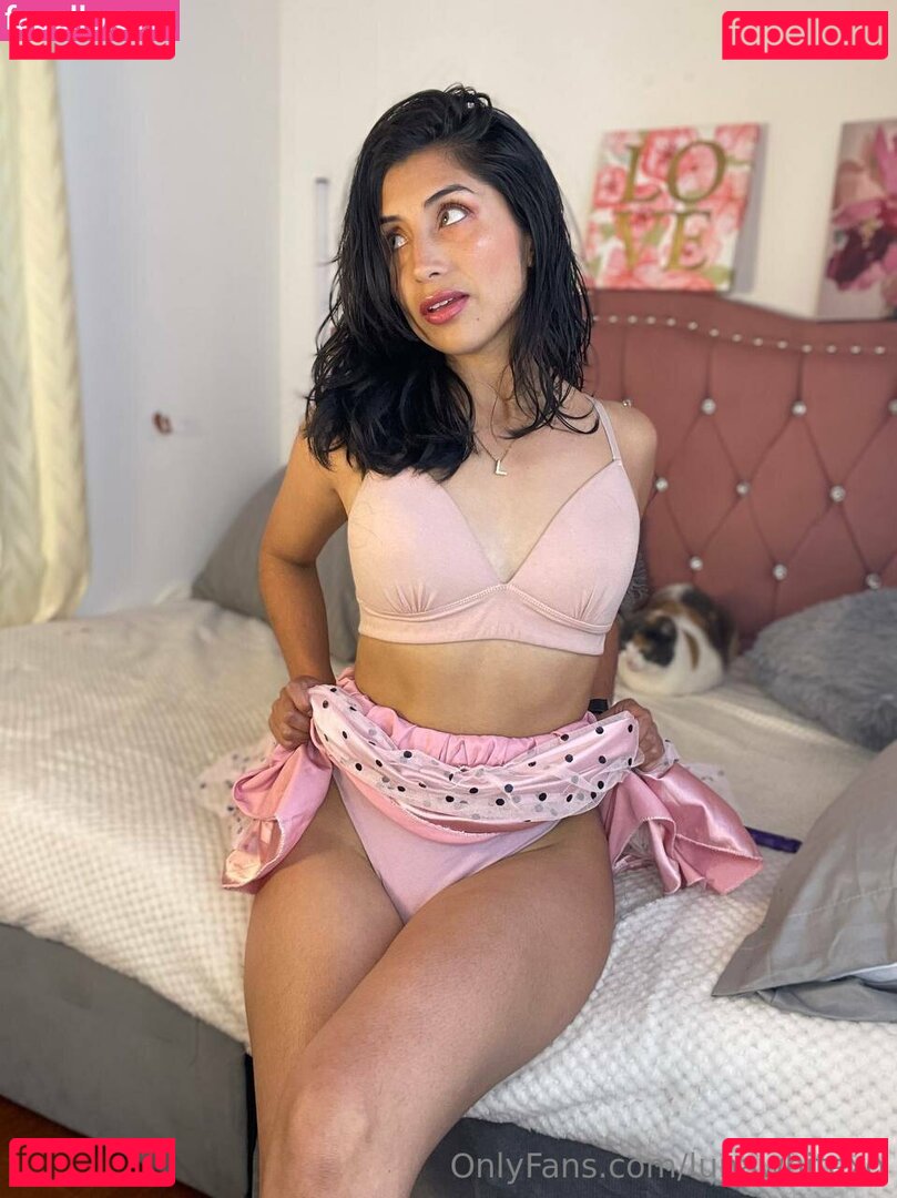 xolaurawht Onlyfans Photo Gallery 