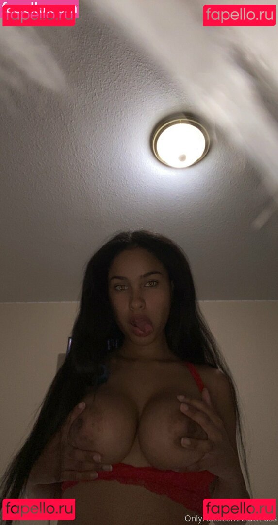 blackross Onlyfans Photo Gallery 