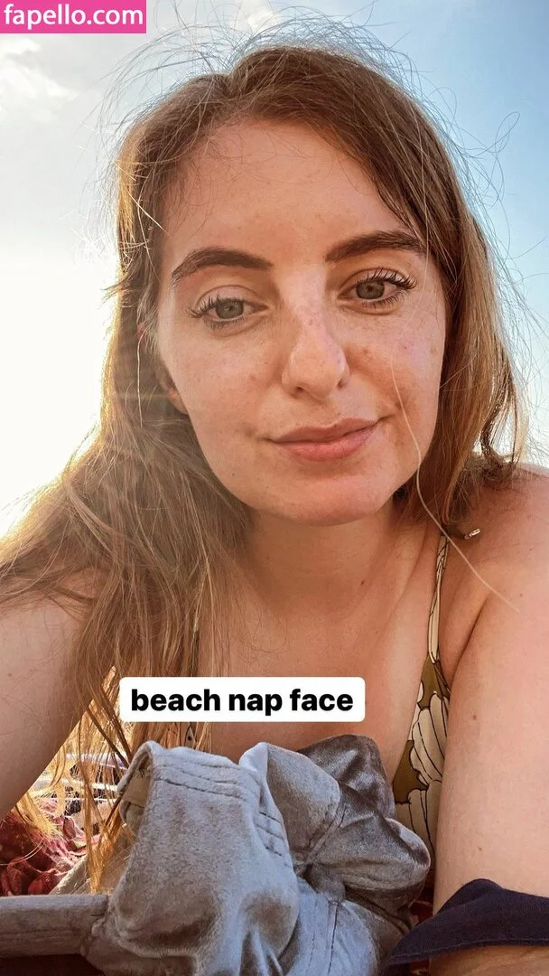 Averytinyleaf Onlyfans Photo Gallery 