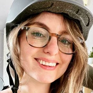 Averytinyleaf Onlyfans Photo Gallery 