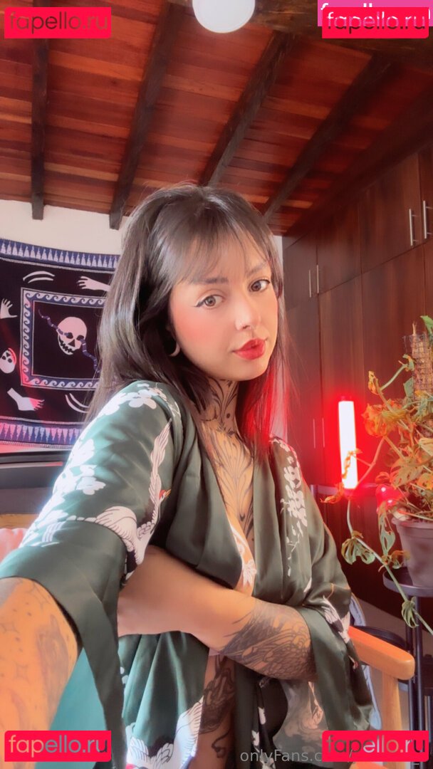 jmaybe_e / jmaybe_efree Onlyfans Photo Gallery 