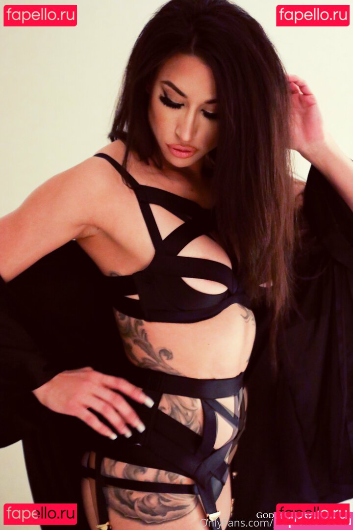 goddesstangent / tangent.4real Onlyfans Photo Gallery 